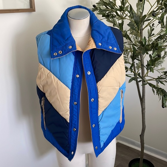 White Stag Jackets & Blazers - VINTAGE MOUNTAIN GOAT BY WHITE STAG VEST